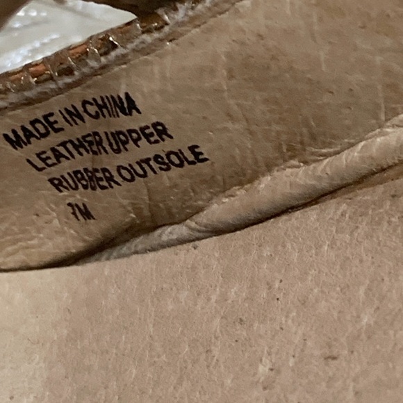 MICHAEL KORS Gold Leather Heels - Picture 7 of 9